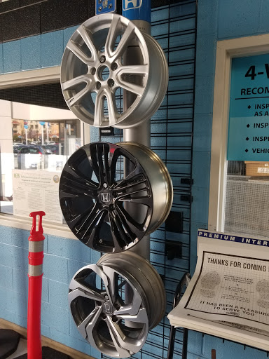 Honda Dealer «Honda of El Cerrito», reviews and photos, 11755 San Pablo Ave, El Cerrito, CA 94530, USA