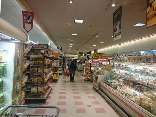 Grocery Store «Market Basket», reviews and photos, 310 Mishawum Rd, Woburn, MA 01801, USA