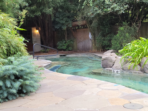 Hotel «McMenamins Edgefield», reviews and photos, 2126 SW Halsey St, Troutdale, OR 97060, USA