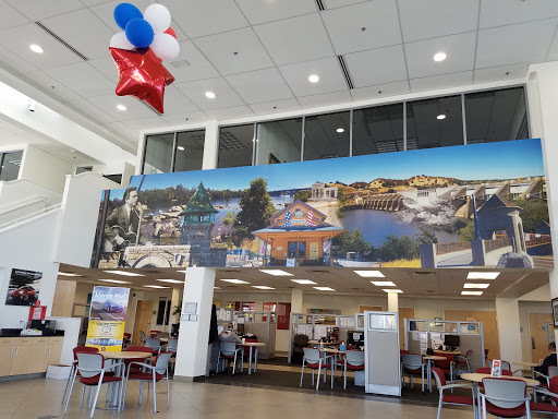 Toyota Dealer «Folsom Lake Toyota», reviews and photos, 12747 Folsom Blvd, Folsom, CA 95630, USA