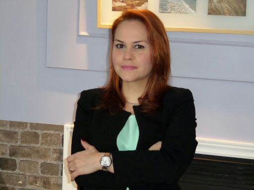 Paola Annabelle Pérez, Lawyer and certified Family Mediator