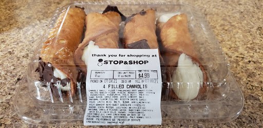 Grocery Store «Stop & Shop», reviews and photos, 727 Rubber Ave, Naugatuck, CT 06770, USA