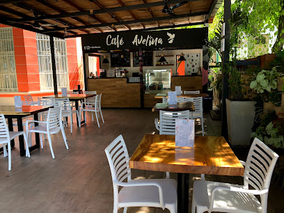 Cafe Avelina