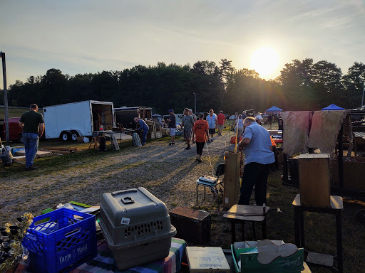 Flea Market «Armada Flea Market», reviews and photos, 25381 Armada Ridge Rd, Richmond, MI 48062, USA