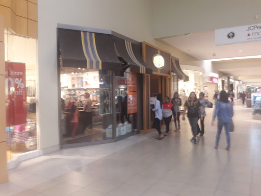 Shopping Mall «Coral Square», reviews and photos, 9469 W Atlantic Blvd, Coral Springs, FL 33071, USA