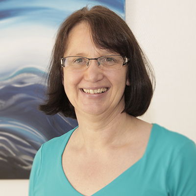 Dr. Theresia Breitwieser