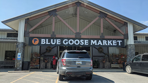 Gourmet Grocery Store «Blue Goose Fruit Market & Bakery», reviews and photos, 557 E Main St, Hancock, MD 21750, USA