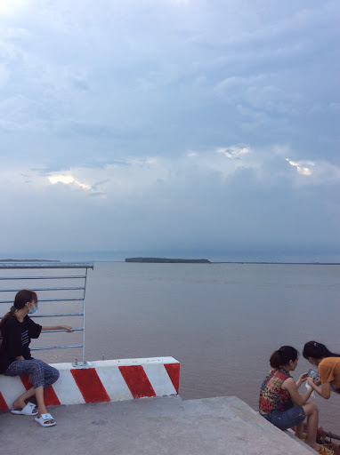 CẦU TÀU BIỂN MỸ LONG