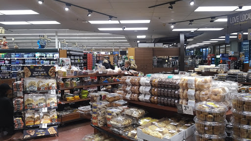 Grocery Store «Quality Food Center», reviews and photos, 17847 1st Avenue South, Normandy Park, WA 98148, USA