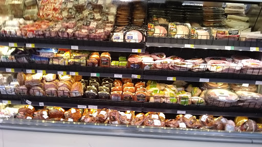 Supermarket «WinCo Foods», reviews and photos, 3400 E South St, Lakewood, CA 90805, USA