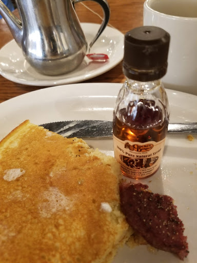 American Restaurant «Cracker Barrel Old Country Store», reviews and photos, 8225 N Church Rd, Kansas City, MO 64158, USA