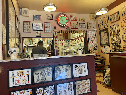 Tattoo Shop «Classic Tattoo Parlor», reviews and photos, 521 N Harbor Blvd, Fullerton, CA 92832, USA