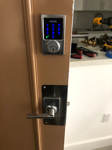 Locksmith «General Locksmith», reviews and photos, 311 S Highland Dr, Hollywood, FL 33021, USA