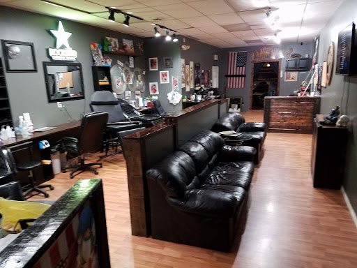 Artistic Soul Tattoo Studio, 613 Roosevelt Rd, Walkerton, IN 46574, USA, 