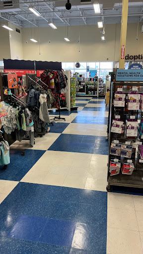 Pet Supply Store «Petco Animal Supplies», reviews and photos, 3860 Elmore Avenue, Davenport, IA 52807, USA