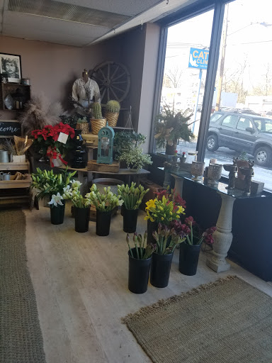 Florist «Galleria Florist», reviews and photos, 7187 Lee Hwy, Falls Church, VA 22046, USA
