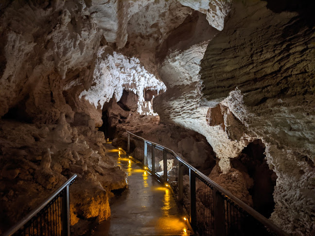 Waitomo Glowworm Caves - Museum