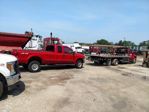 Auto Repair Shop «Lumpp & Sons Inc», reviews and photos, 670 Vandustrial Dr #5, Westmont, IL 60559, USA