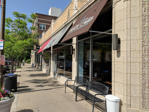 Ice Cream Shop «FRÍO Gelato - 517 Dempster, Evanston», reviews and photos, 517 Dempster St, Evanston, IL 60201, USA