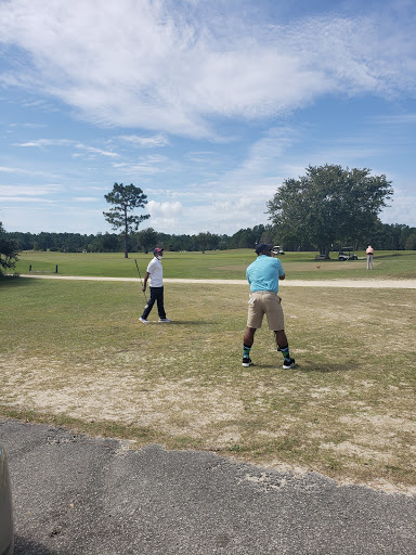 Golf Driving Range «Old Fort Golf Course», reviews and photos, 3189 River Rd SE, Winnabow, NC 28479, USA