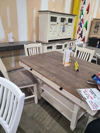 Furniture Store «Regency Furniture», reviews and photos, 7900 Cedarville Rd, Brandywine, MD 20613, USA