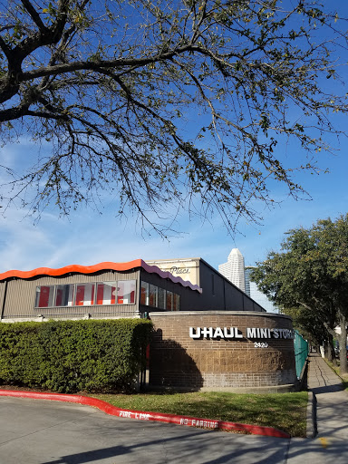 Wine Storage Facility «U-Haul Moving & Storage of Midtown at Louisiana», reviews and photos, 2420 Louisiana St, Houston, TX 77006, USA