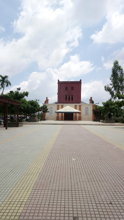 Iglesia Divino Salvador Los Jardines