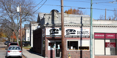 Linda's Donuts