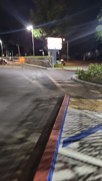 Valley Presbyterian Hospital Emergency Room - Photo 6 - Car repair in Van Nuys, CA, Los Angeles