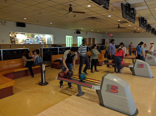 Bowling Alley «Middletown Harmony Bowl», reviews and photos, 1815 NJ-35, Middletown, NJ 07748, USA