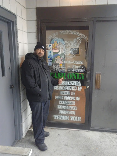 Tattoo Shop «East Providence Tattoo», reviews and photos, 2399 Pawtucket Ave, East Providence, RI 02914, USA