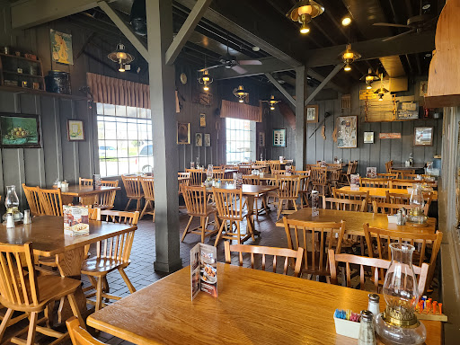 American Restaurant «Cracker Barrel Old Country Store», reviews and photos, 45525 N Interstate 94 Service Dr, Belleville, MI 48111, USA