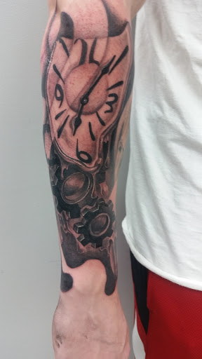 Tattoo Shop «Evolution Tattoo», reviews and photos, 198 Lincoln Hwy #4, Fairless Hills, PA 19030, USA