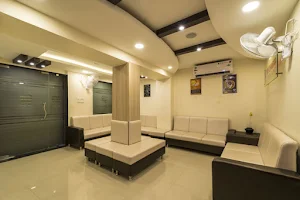Sri Chakraa Dental Clinic image
