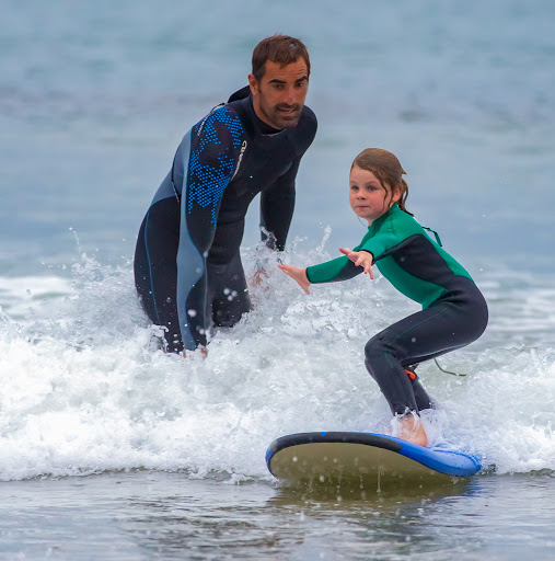 Surf École Bidart Guéthary Ahetze à Ahetze, Pyrénées-Atlantiques