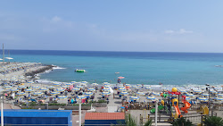 Foto von Spiaggia di Borghetto teilweise ferienortbereich
