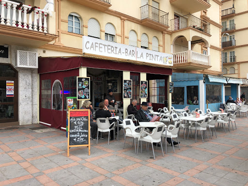 Cafeteria bar La Pinta - C. José Cubero Yiyo, 3, 29640 Fuengirola, Málaga