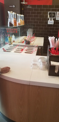 Frozen Yogurt Shop «Red Mango», reviews and photos, 61-47 188th St, Fresh Meadows, NY 11365, USA
