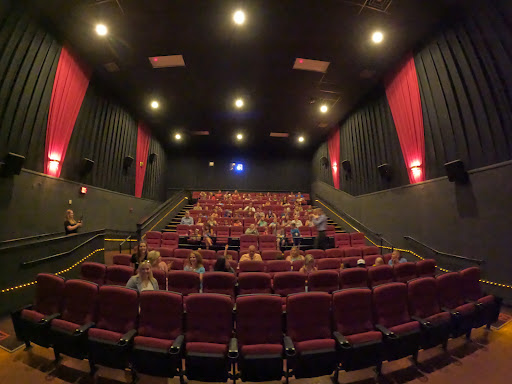Movie Theater «AMC Showplace Schererville 12», reviews and photos, 1400 Eagle Ridge Dr, Schererville, IN 46375, USA