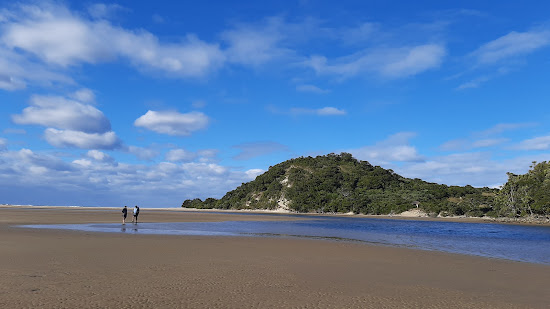 Kob Inn beach