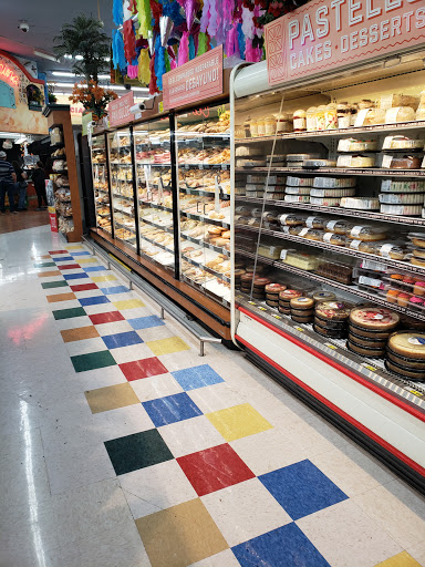 Supermarket «Vallarta Supermarkets», reviews and photos, 757 S Workman St, San Fernando, CA 91340, USA