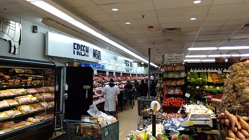 Grocery Store «Gourmet Glatt Kosher Meat Market», reviews and photos, 137 Spruce St, Cedarhurst, NY 11516, USA
