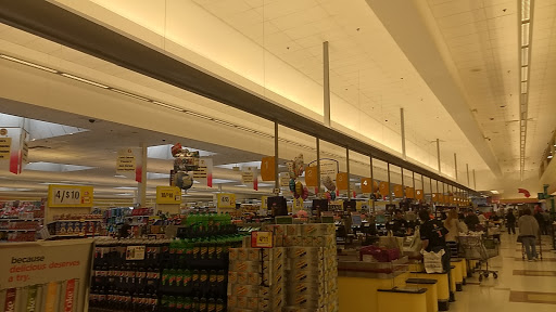 Supermarket «Super Stop & Shop», reviews and photos, 40 Furlong Dr, Revere, MA 02151, USA