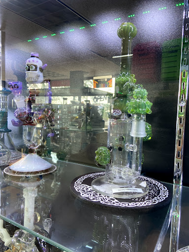 Tobacco Shop «Exotic Vapors Tobacco», reviews and photos, 1926 Touhy Ave, Des Plaines, IL 60018, USA