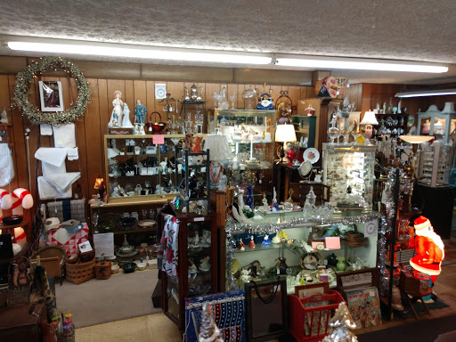 Uniontown Antiques and Collectibles image 4