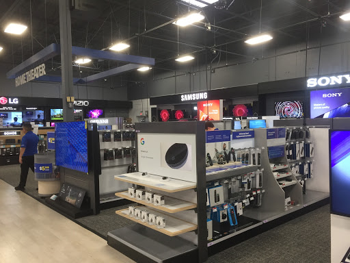 Electronics Store «Best Buy», reviews and photos, 8301 3rd St N, Oakdale, MN 55128, USA