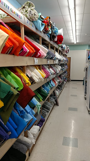 Fabric Store «Jo-Ann Fabrics and Crafts», reviews and photos, 580 Old Country Rd, Westbury, NY 11590, USA