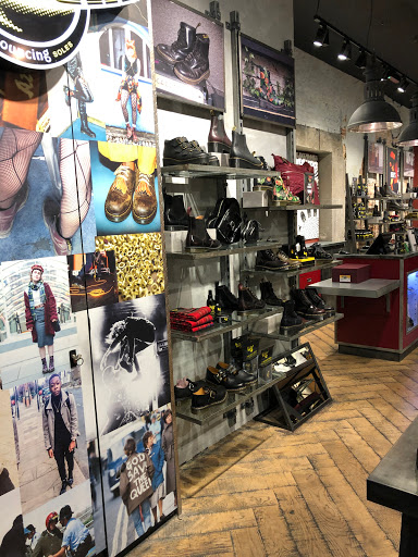 converse store near me