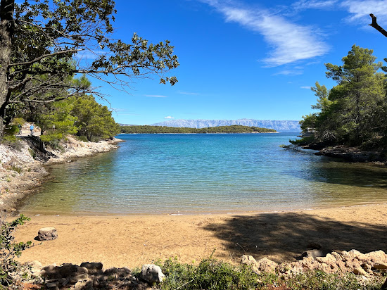 Sandy Beach, Vitarnja
