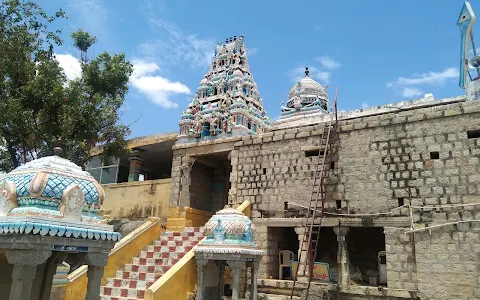Kurunthamalai Kulandhai Velaayutha Suvami Temple image